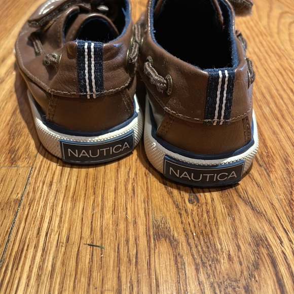 Gently used Nautica boys shoes - Picture 4 of 5